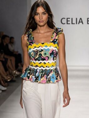Celia B Geranio Top Size Medium M NWT Psychedelic Floral Ric-Rac Peplum Crop Top